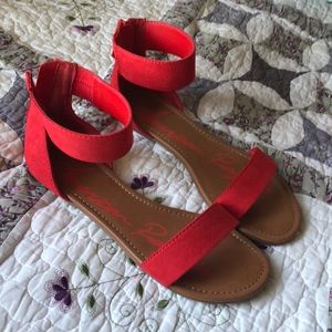 American Rag Red Sandals (NEW W/ TAGS)